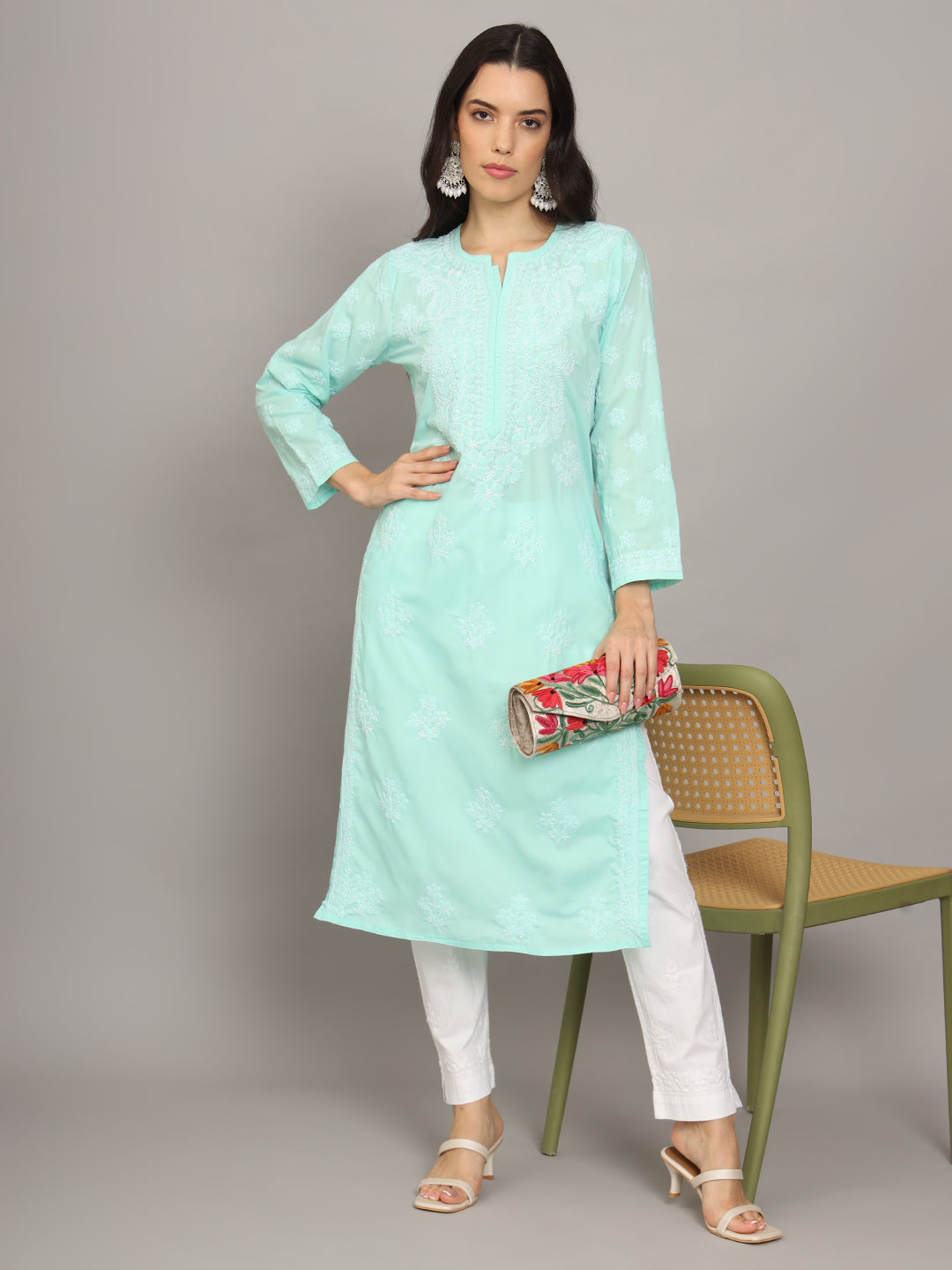Women Hand Embroidered Chikankari Cotton Kurta-AL4043 Seagreen
