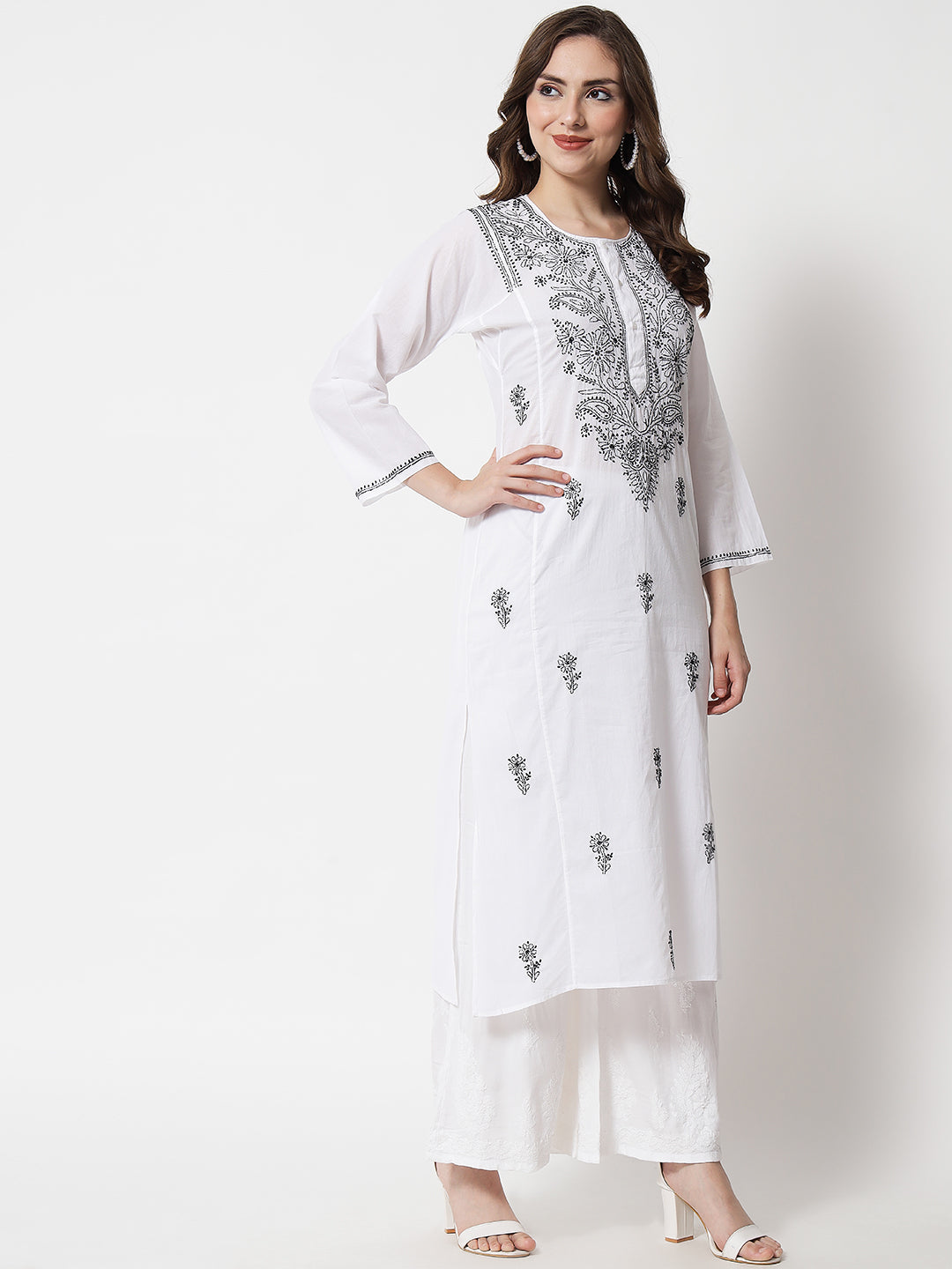 Women Hand Embroidered Chikankari Cotton Kurta-AL3469 New