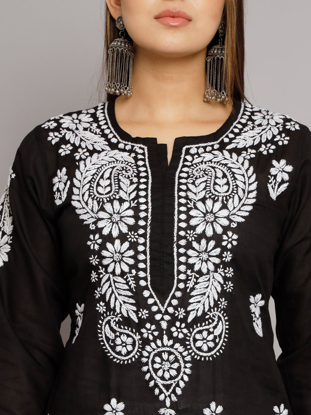 Hand Embroidered Chikankari Cotton Straight Kurta-AL3561 Black