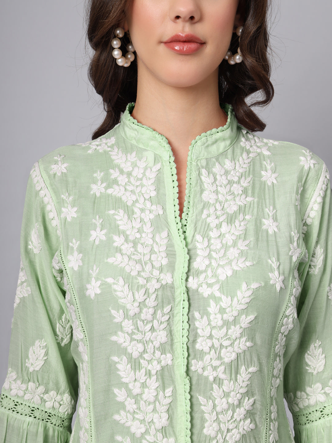 Women Hand Embroidered Chikankari Muslin Kurta-AL3888 Green