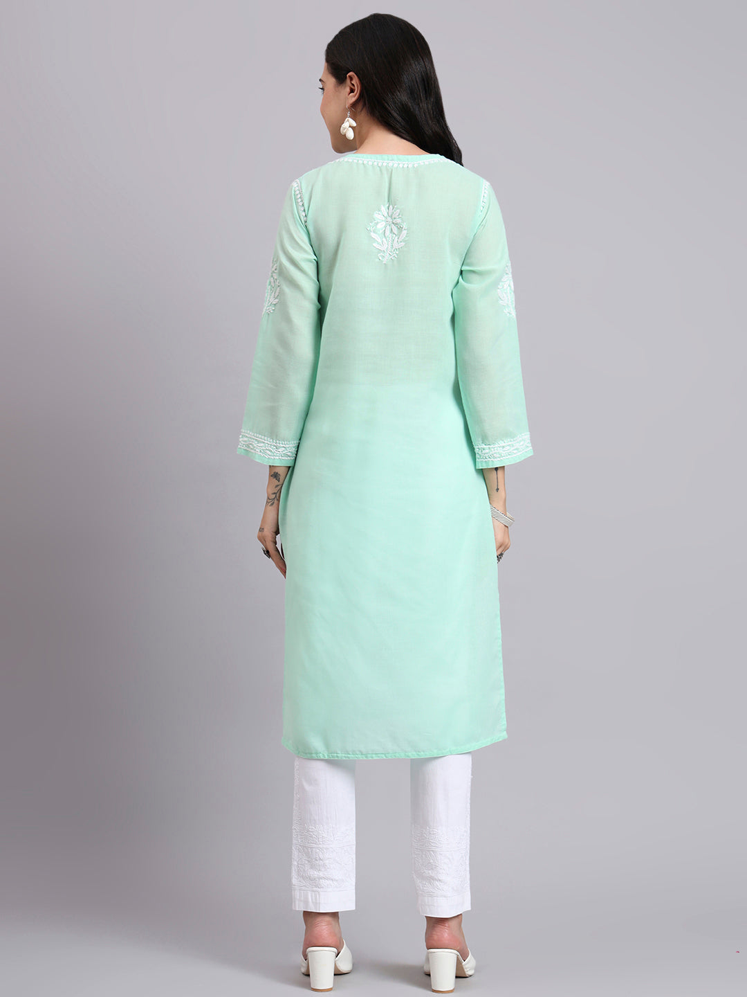 Women Hand Embroidered Chikankari Cotton Kurta-AL3999 Light Green