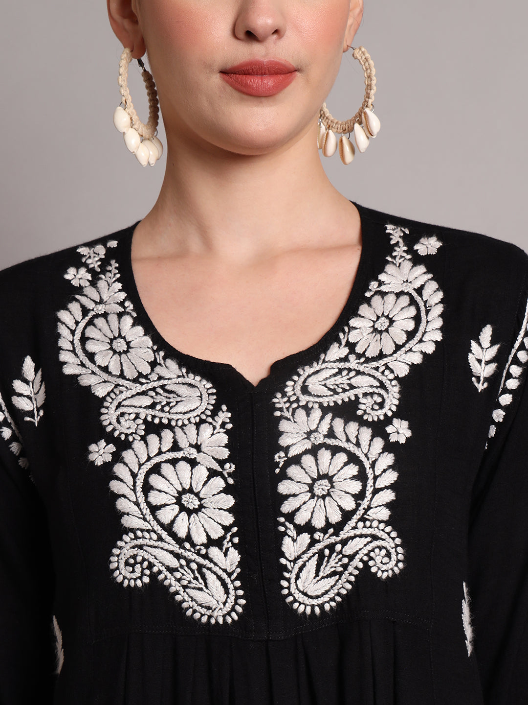 Hand Embroidered Chikankari A-Line Gathering Pattern Rayon Jalabiya-AL4012 Black