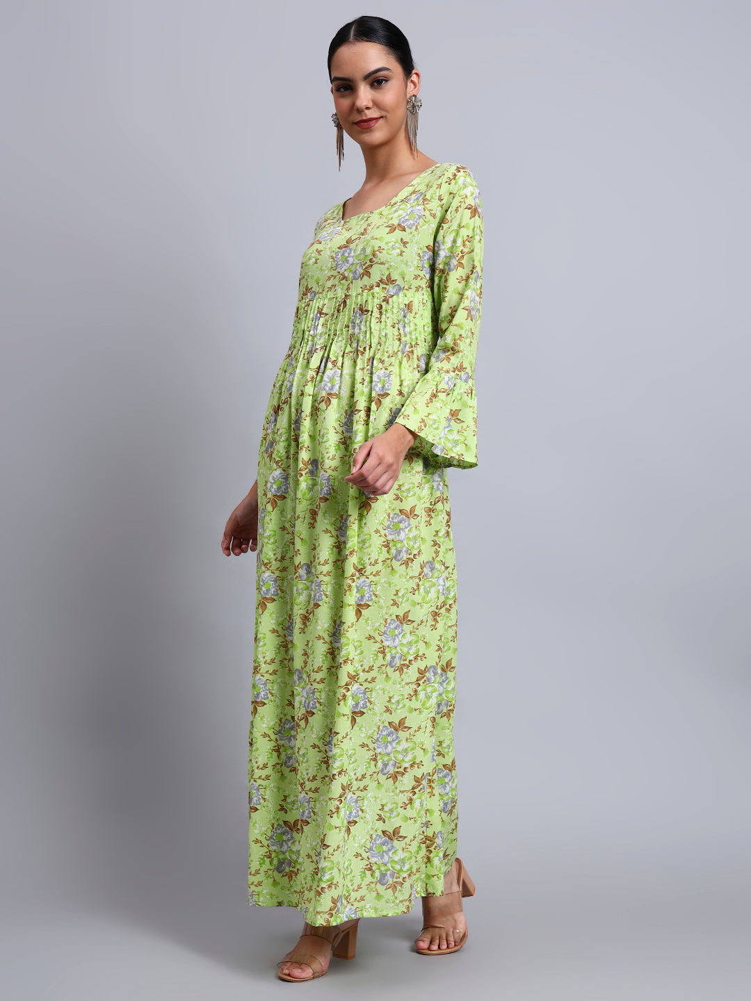Women Green Floral Printed Cotton Jalabiya with Flared Sleeves & Round Neckline-AL4045 Parrotgreen