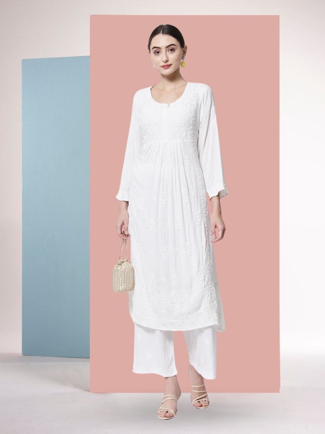 Women Hand Embroidered Chikankari Cotton Kurta-AL3549