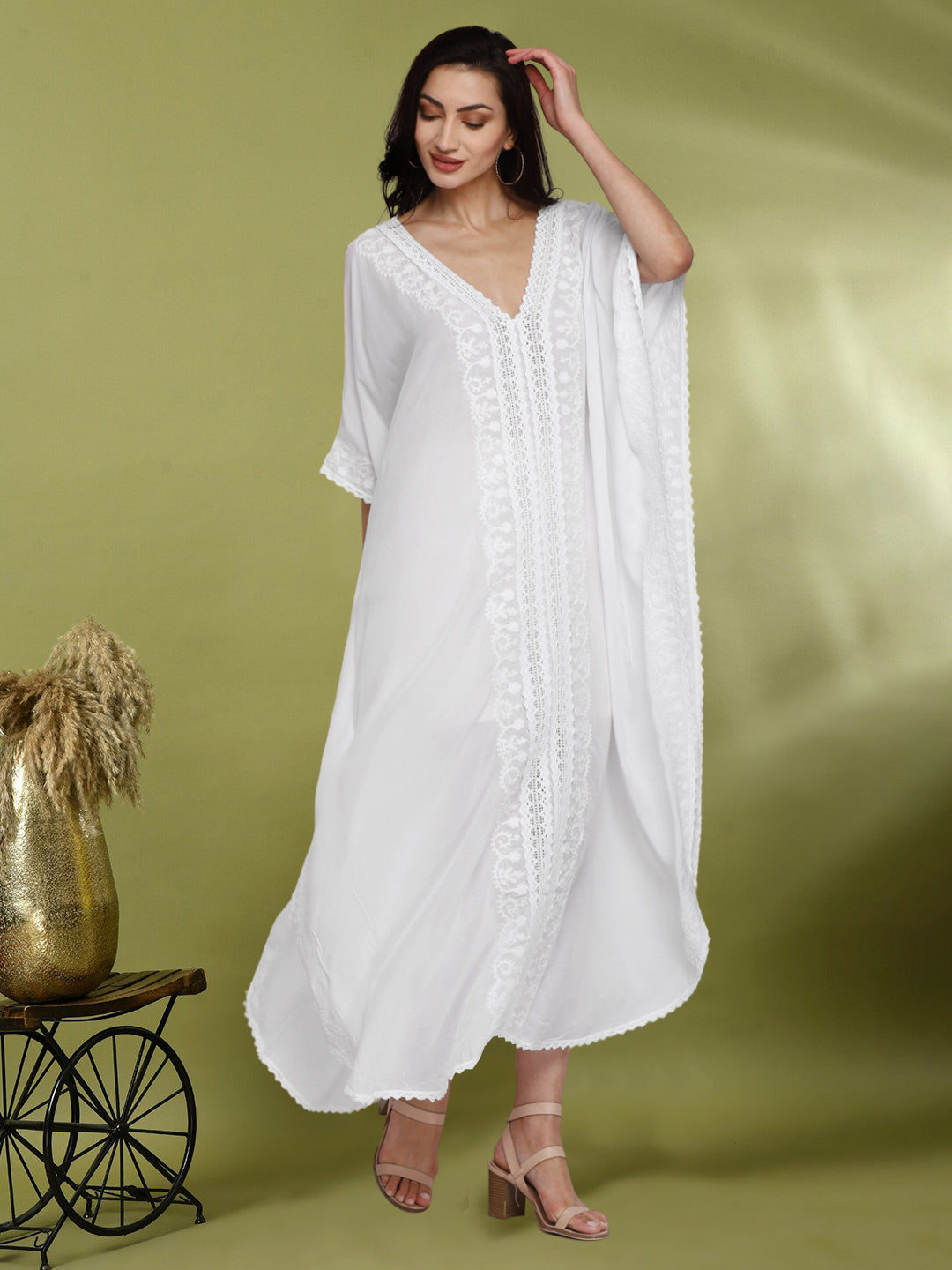Hand Embroidered Chikankari Cotton Kaftan-AL2556